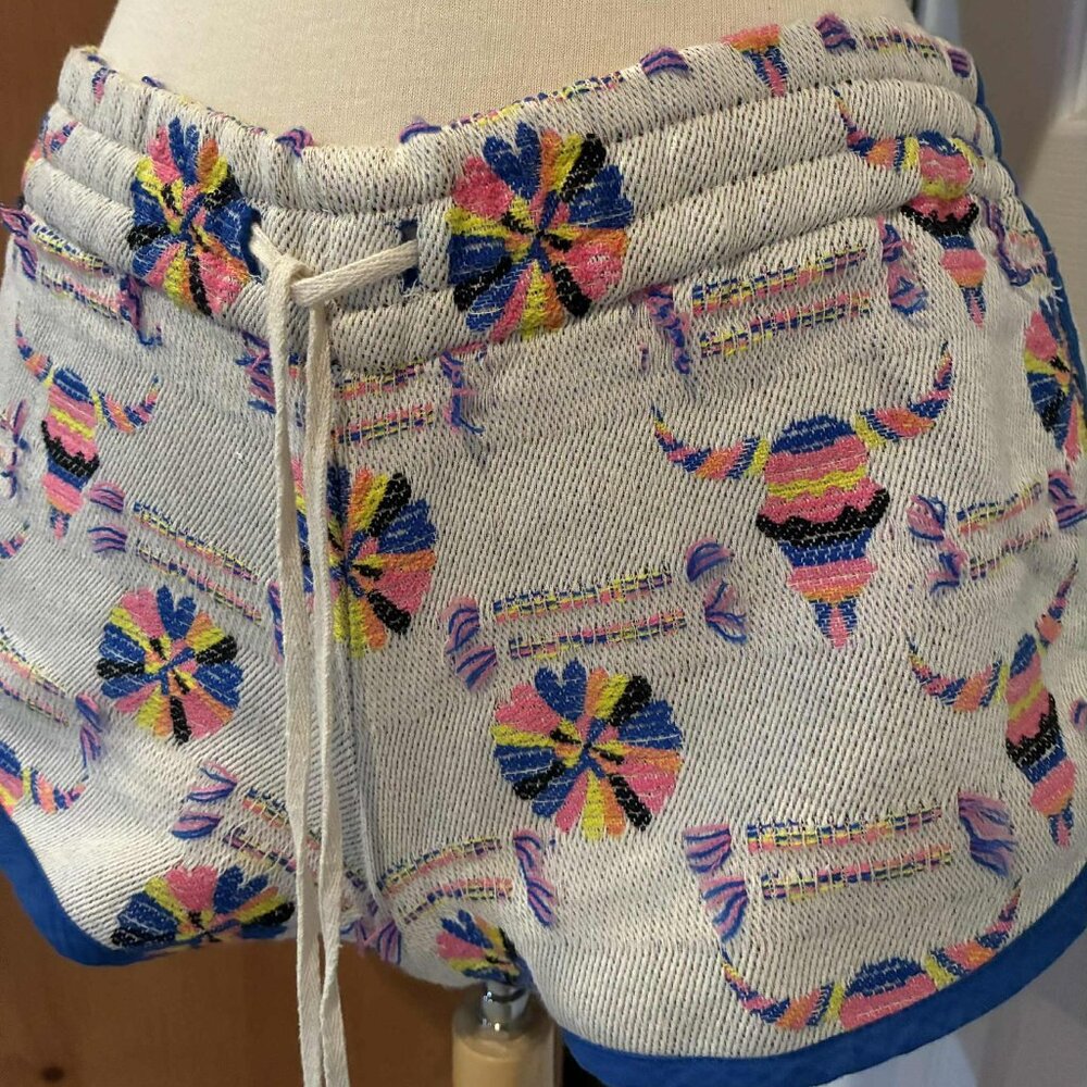 NEW NWOT Judith March Southwestern Design Nubby Woven Sassy Shorts